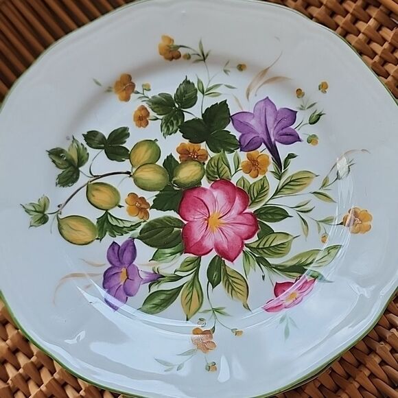 Vintage Set Of 5 Floral & Fruit Salad/Dessert Or Wall Decor Plates - Picture 3 of 10